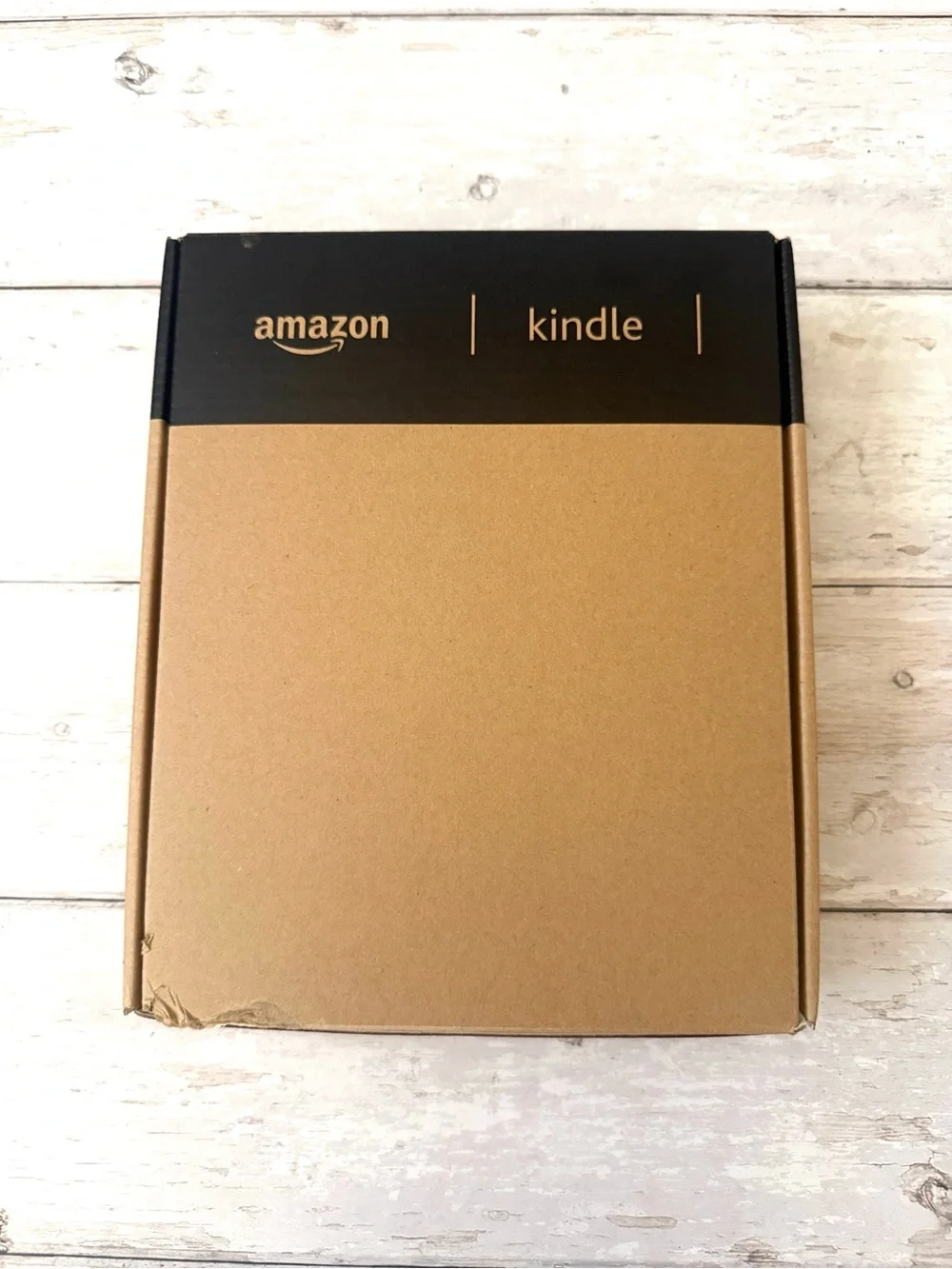 Brand NEW! Amazon Kindle New in the Box Charger Included